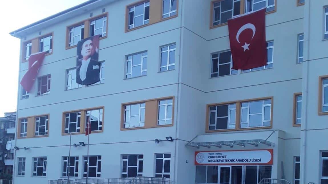 Cumhuriyet Mesleki ve Teknik Anadolu Lisesi Fotoğrafı
